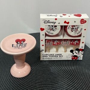 Disney Mickey & Minnie Cupcake Liners & Toppers set of 48 and Cupcake stand NWT